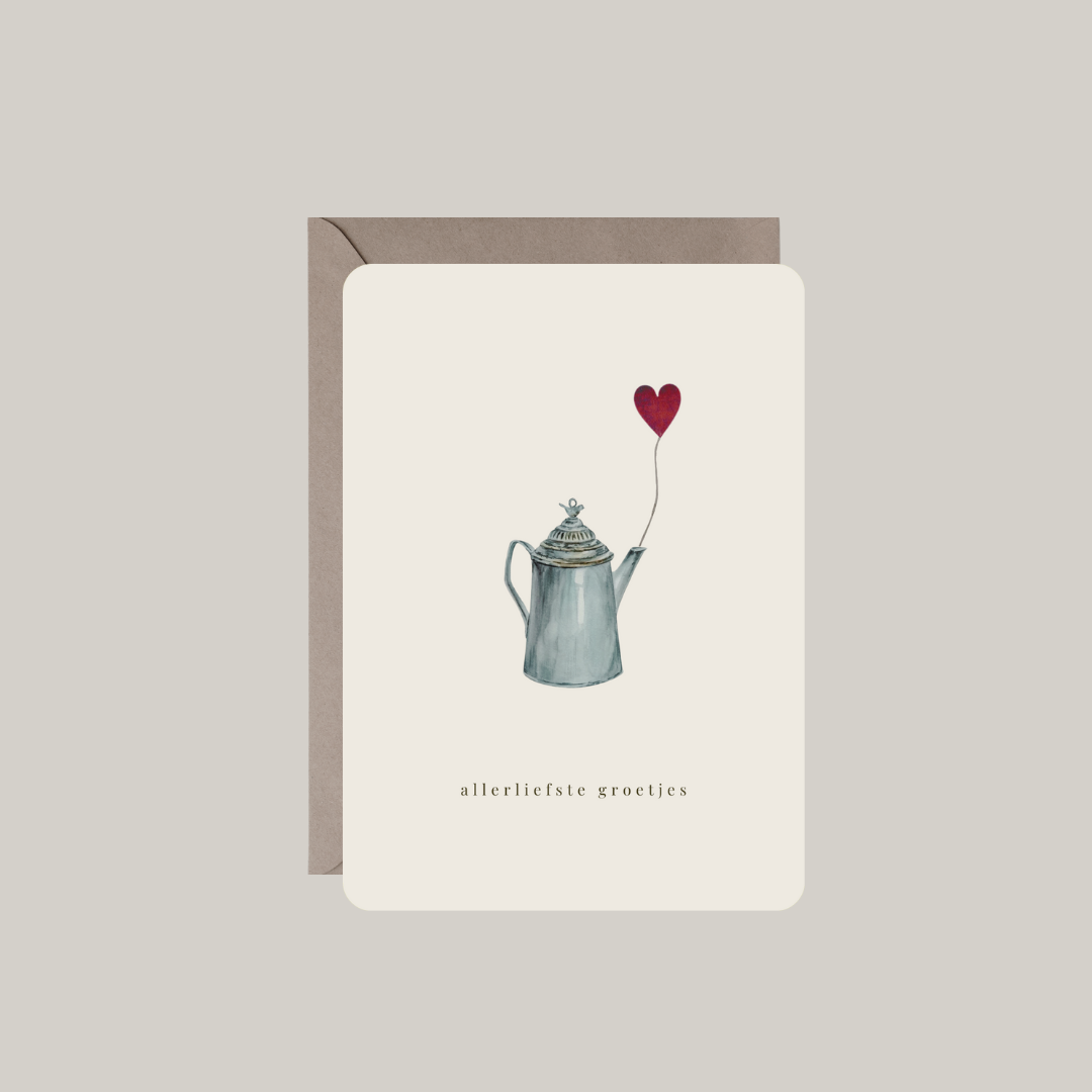 kaart-theepot met rood hartje