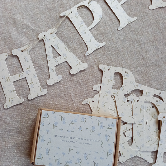 Slinger van letters | happy birthday